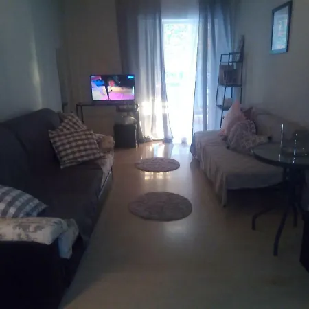 Seasite Peraias House